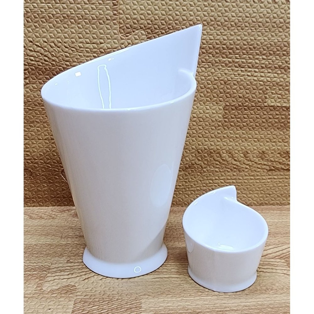 Maxwell and Williams White Basics French Fries Cup and Sauce Dish